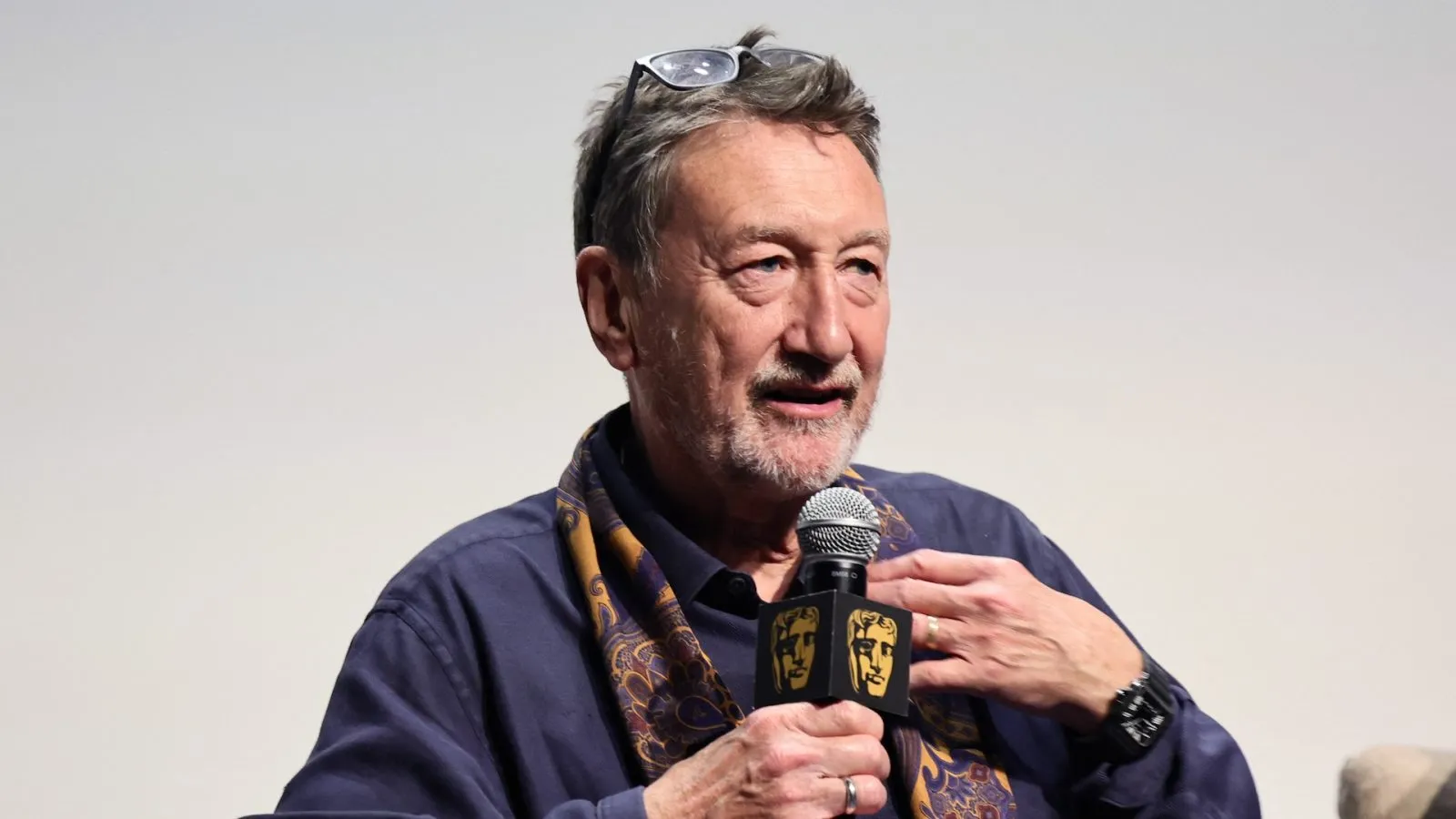 Naskah James Bond Terbaru Selesai, Steven Knight Siapkan Babak Baru Agen 007 2 Naskah James Bond Terbaru Selesai Steven Knight Siapkan Babak Baru Agen 007