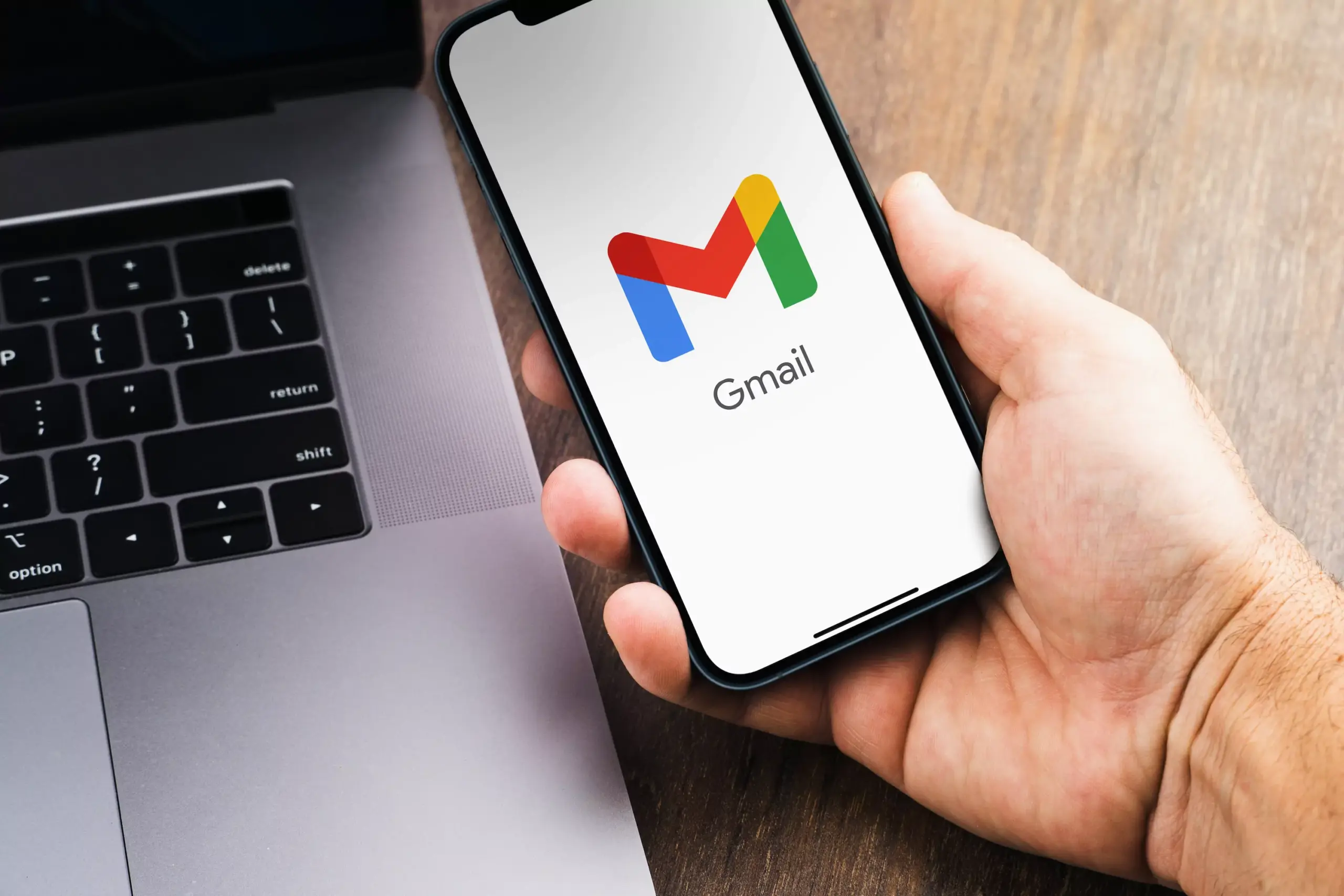 4 Cara Logout Akun Gmail di HP dan Laptop yang Aman